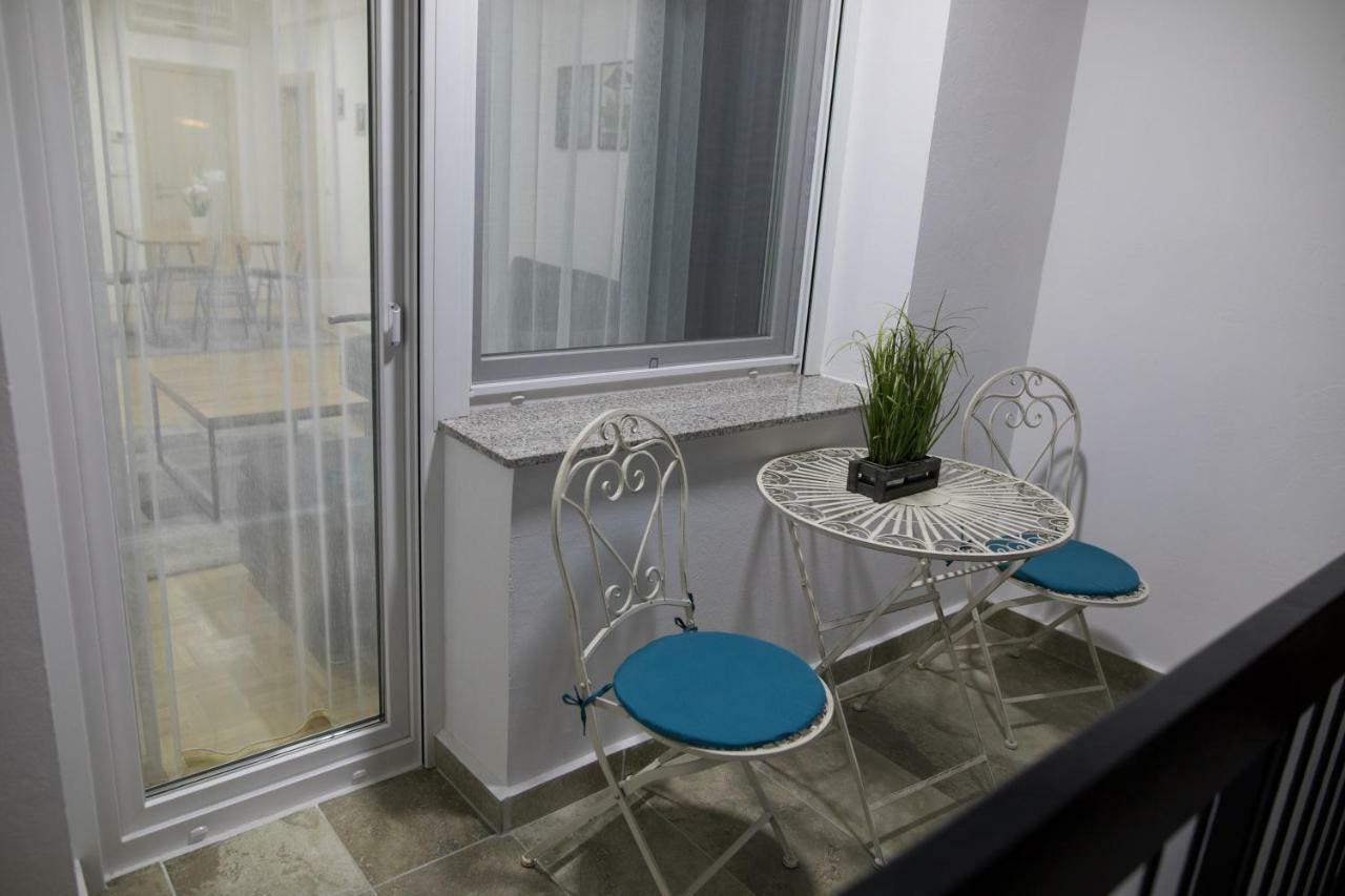 Apartament For5 Ðakovo Zewnętrze zdjęcie
